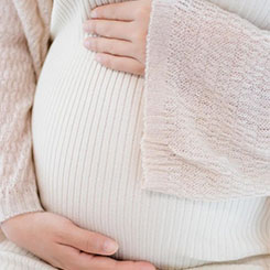 盖茨的发言人♒曾对此回应称，🧘‍♂️泰国试管助孕机构这些指♑控“完全荒🥾™